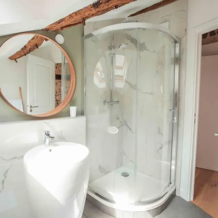 בית הארחה La Maison Des Arts הונפלר