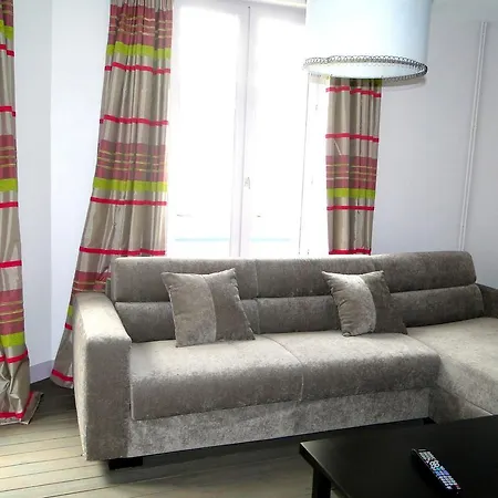 بيت ضيافة La Maison Des Arts 3*