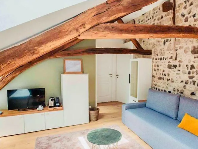 Pensjonat La Maison Des Arts 3*